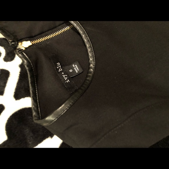 Dress - Picture 4 of 5